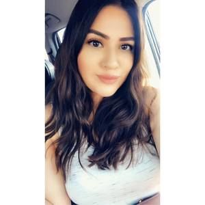 Meet your Posher, Vanessa